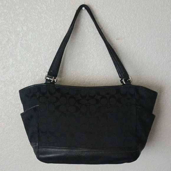 Coach Black Signature Shoulder Bag - Picture 3 of 12